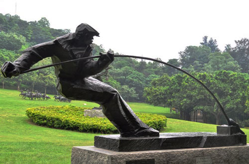 玻璃钢雕塑是雕塑